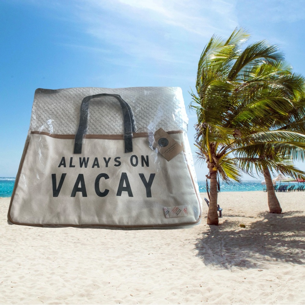 NWT Canvas Beach Tote, Super Cute!!